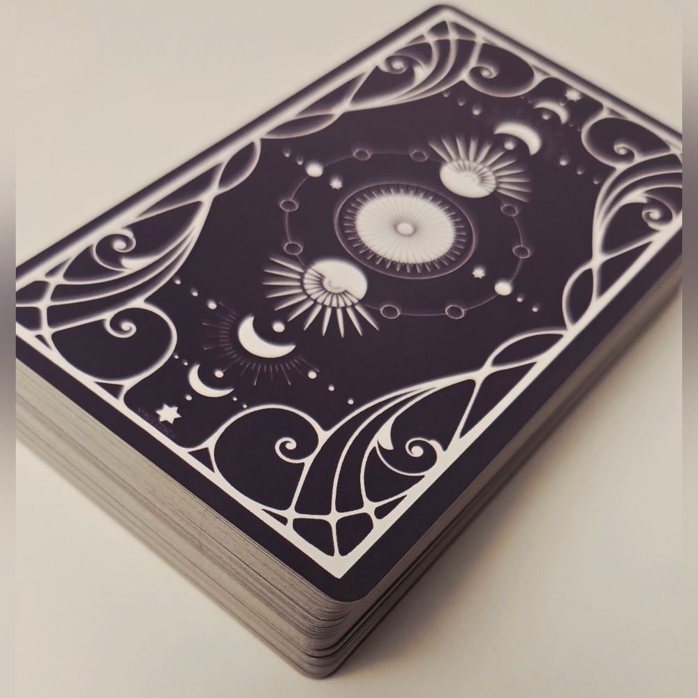 Ethereal Visions Tarot Luna Edition Matt Hughes Deck w Guidebook - Picture 12 of 13